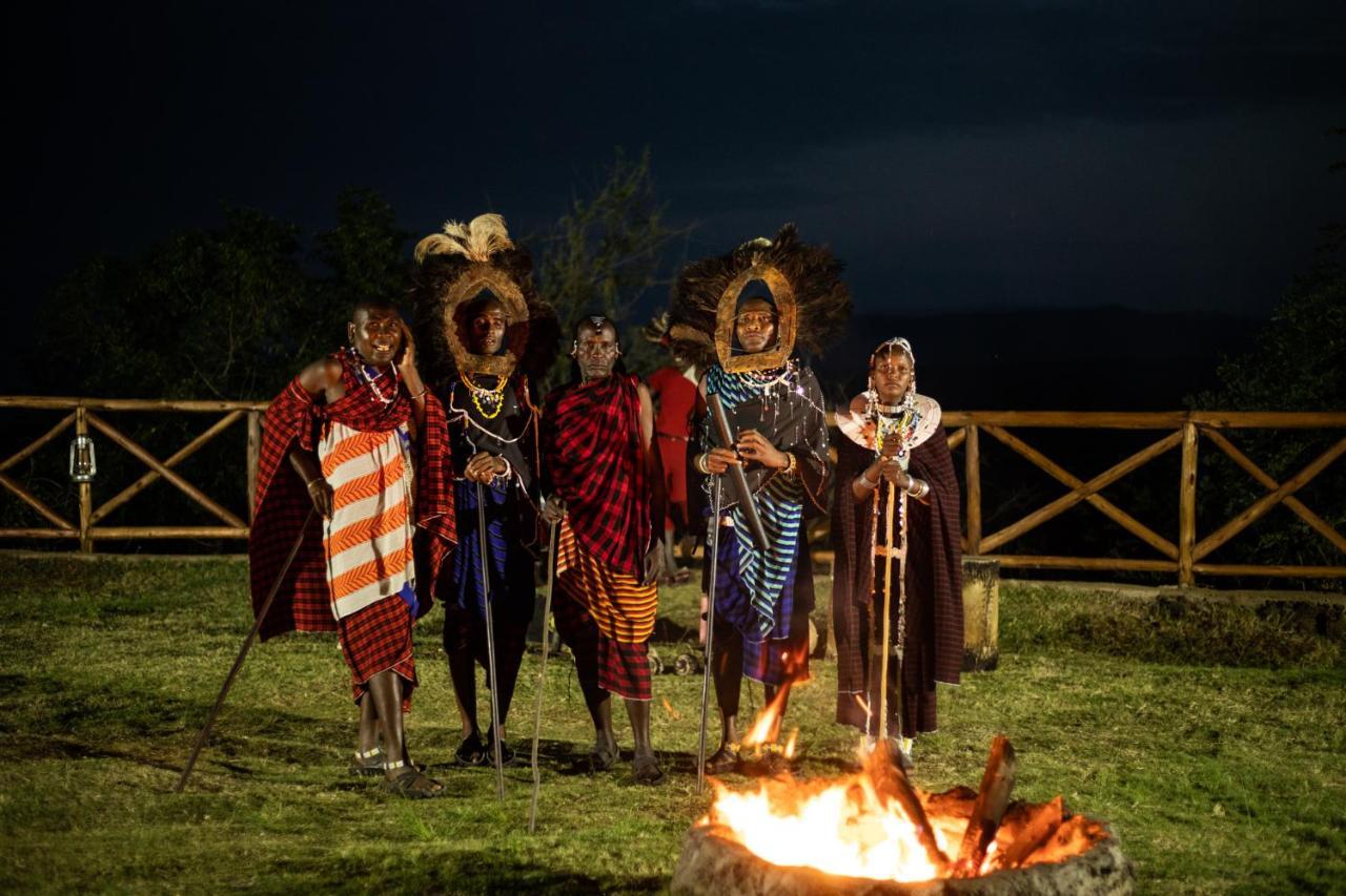 Escarpment Luxury Lodge Manyara 음토와음부 외부 사진
