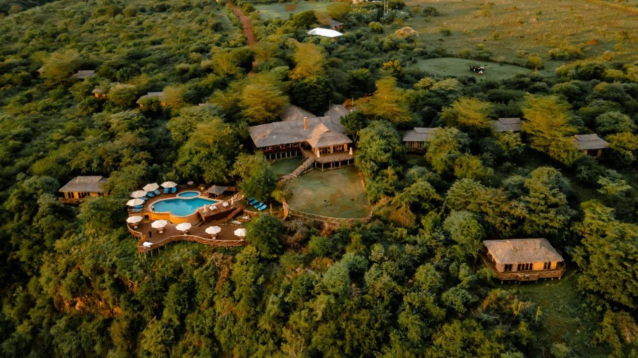 Escarpment Luxury Lodge Manyara 음토와음부 외부 사진