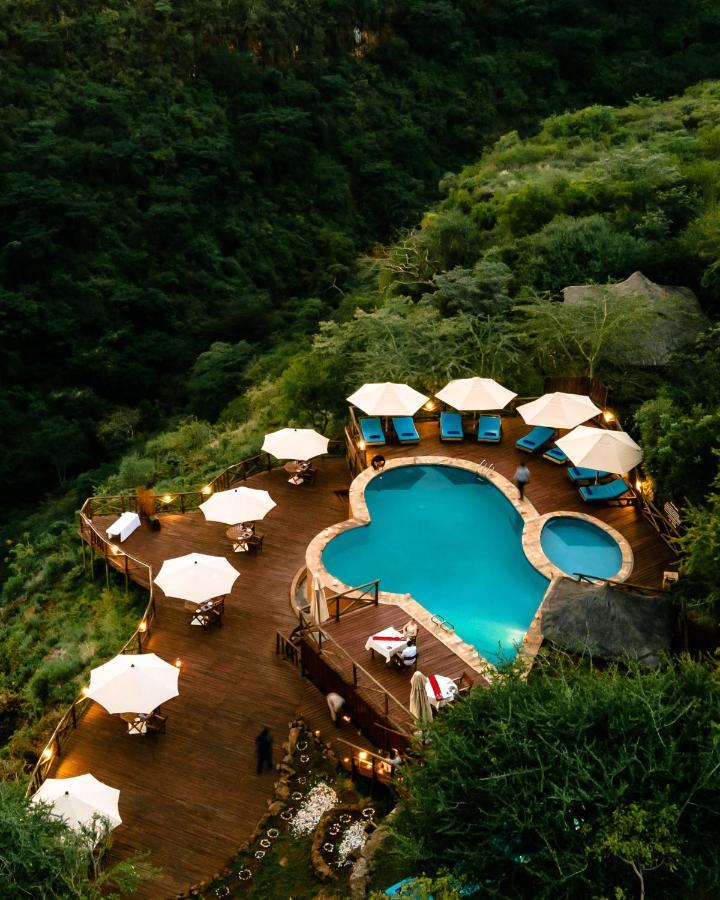 Escarpment Luxury Lodge Manyara 음토와음부 외부 사진