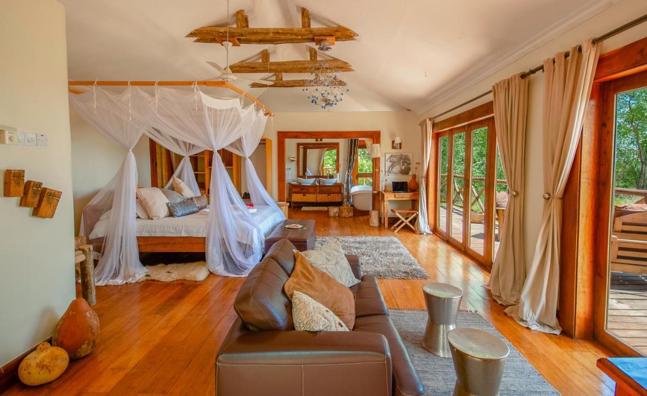 Escarpment Luxury Lodge Manyara 음토와음부 외부 사진