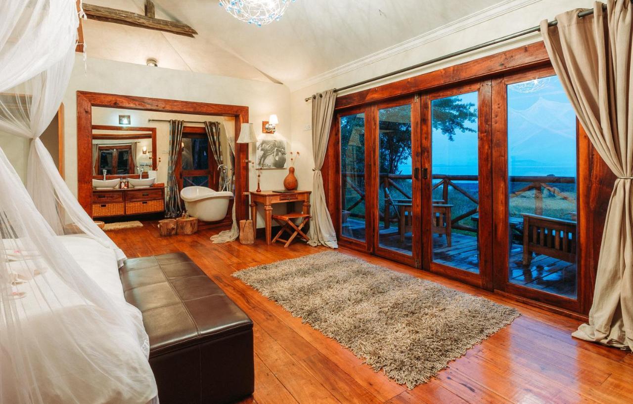 Escarpment Luxury Lodge Manyara 음토와음부 외부 사진
